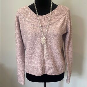 Women's light purple Sweater
